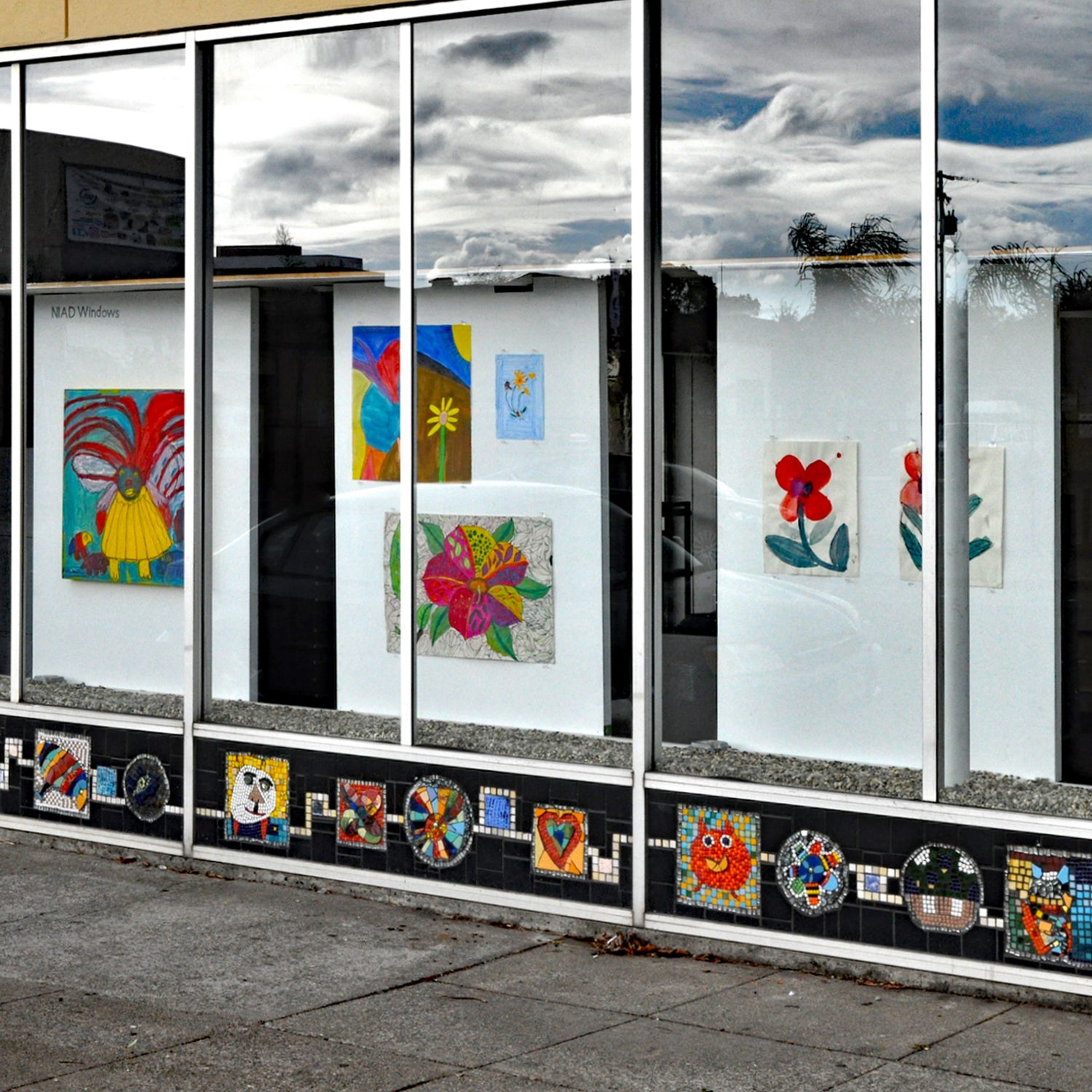 NIAD Windows Exhibition: Necesito Más Flores (I Need More Flowers), Curated by Maria Radilla