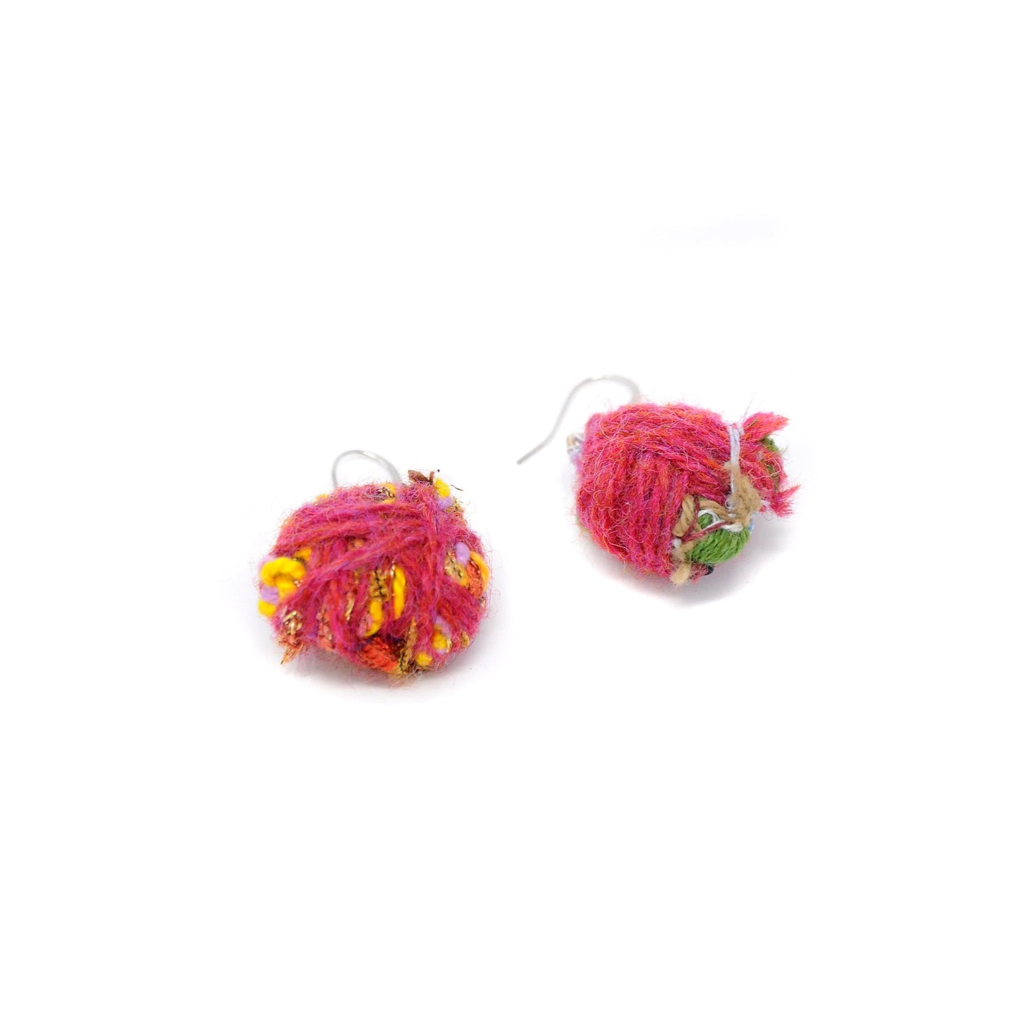 Earrings (J0025)