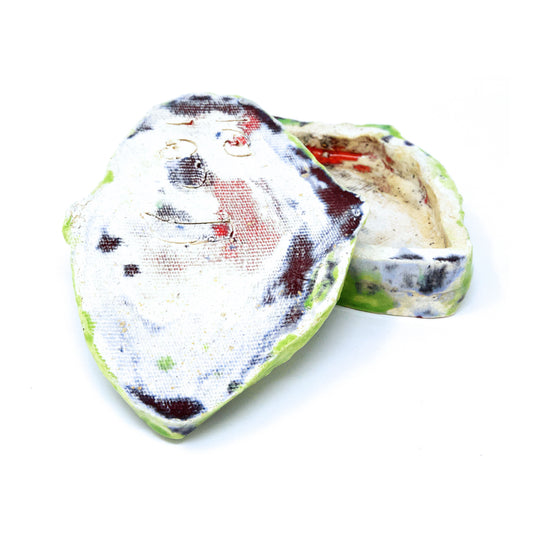 Los chicos están locos por la dama de la caja roja (S0619)